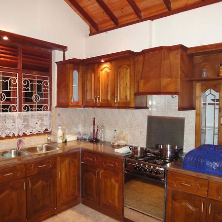 Lidwins Inn 15 Minutes To The Airport Negombo Extérieur photo
